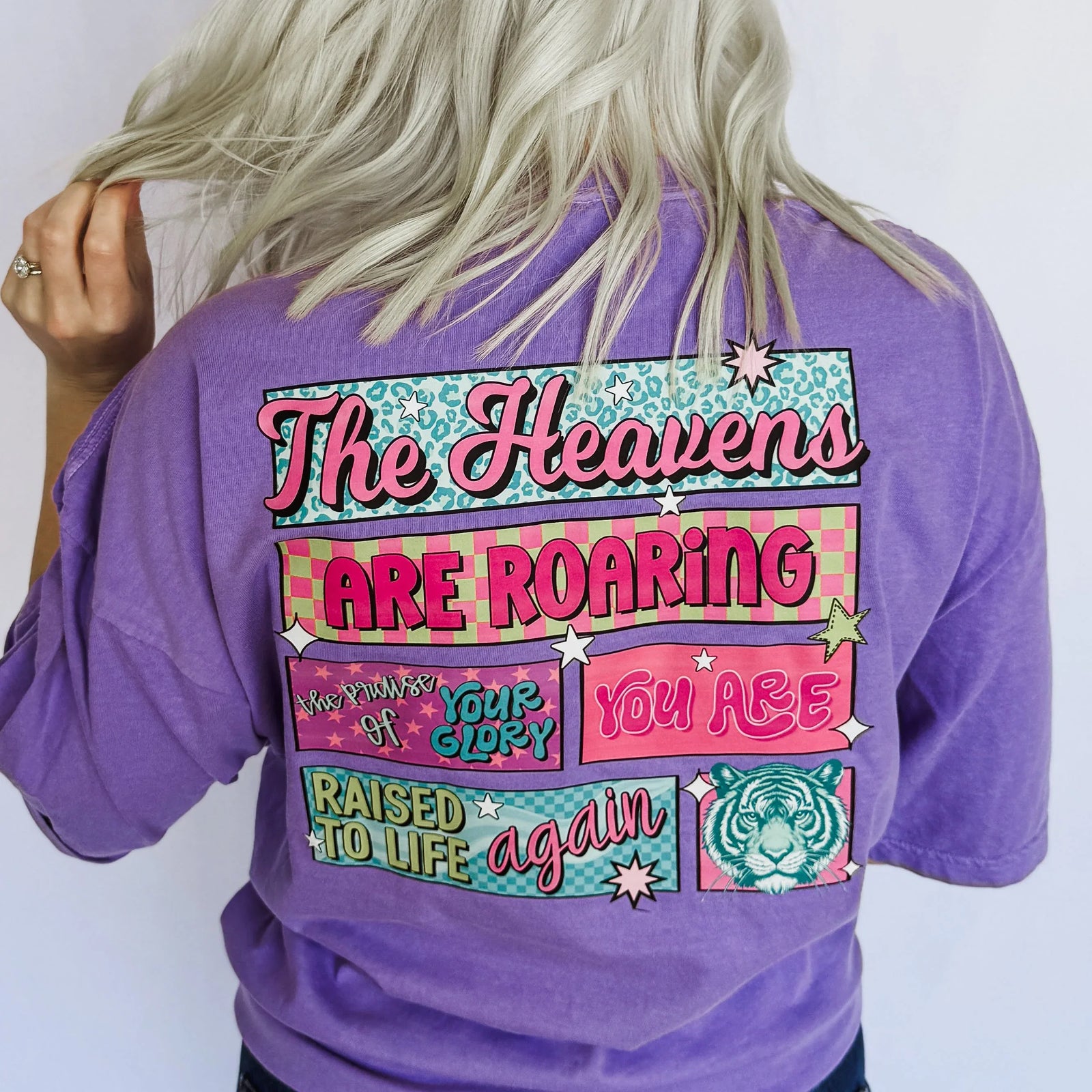 Heavens Are Roaring Tiger Graphic Tee - Prim Boutique