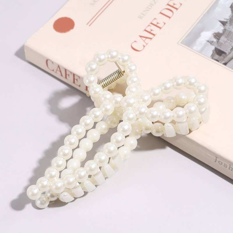 PEARL HAIR CLAW CLIP