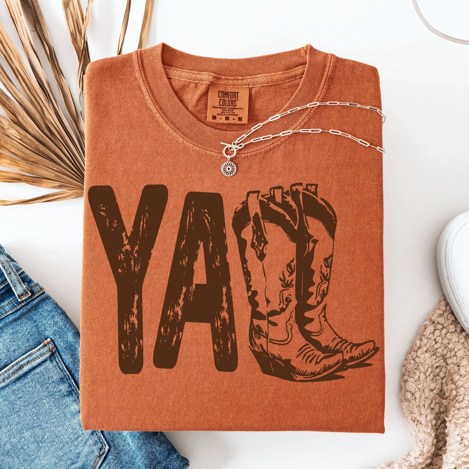 Yall Boots Graphic Tee - Prim Boutique