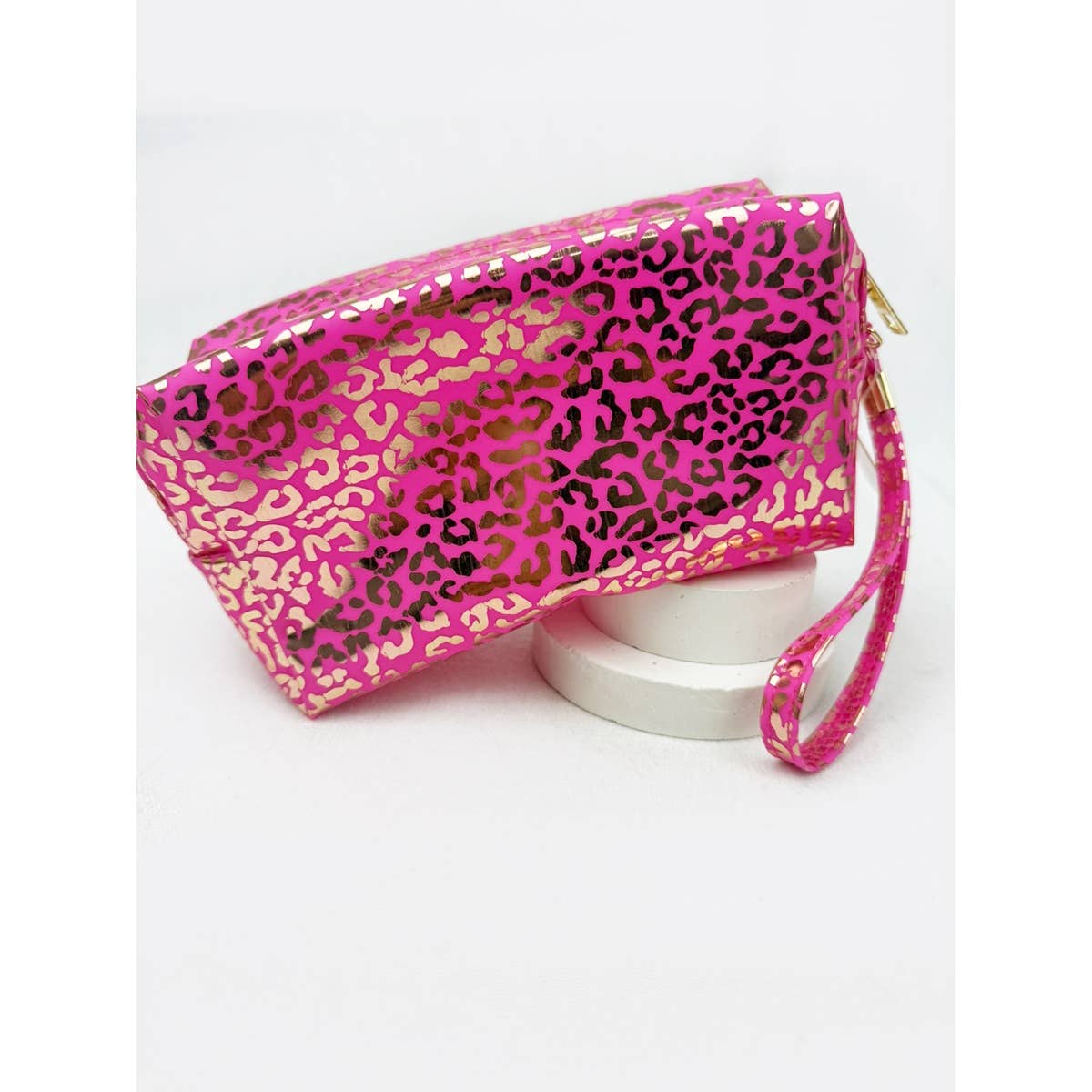 Ivory Waterproof Fabric Leopard Pattern Cosmetic Bag