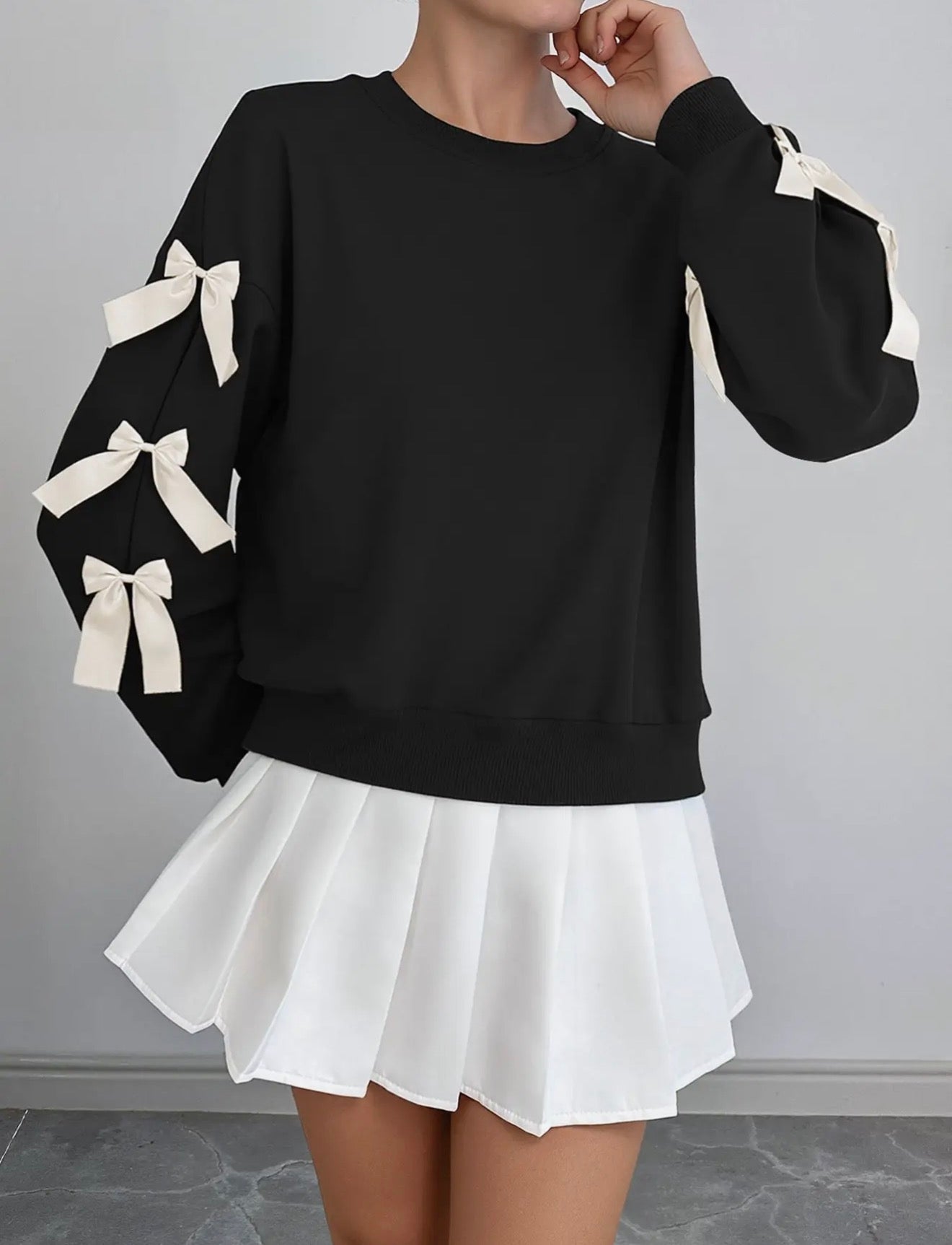 Black Pretty In Bows Sweatshirt